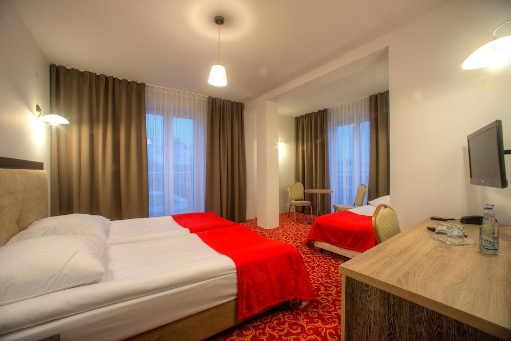 Hotel Lancut Room photo